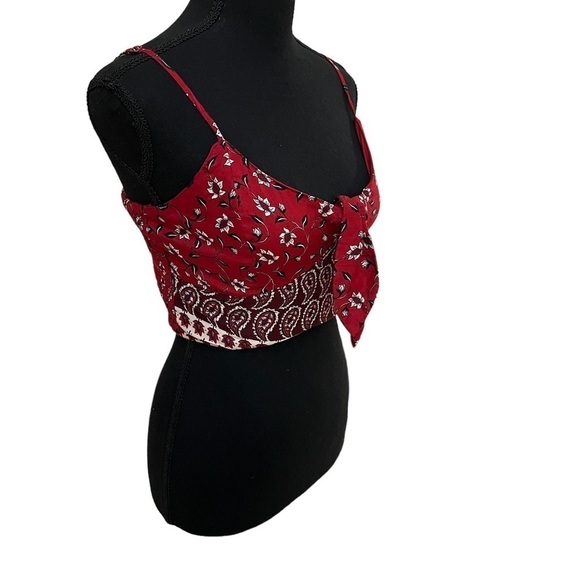 NWT BOG Collective Crop Top Red and Black Paisley Size Small - Picture 4 of 6